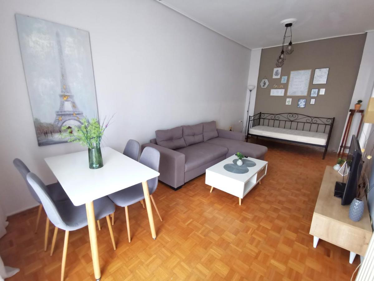 Central Apartment Kalamata Luaran gambar