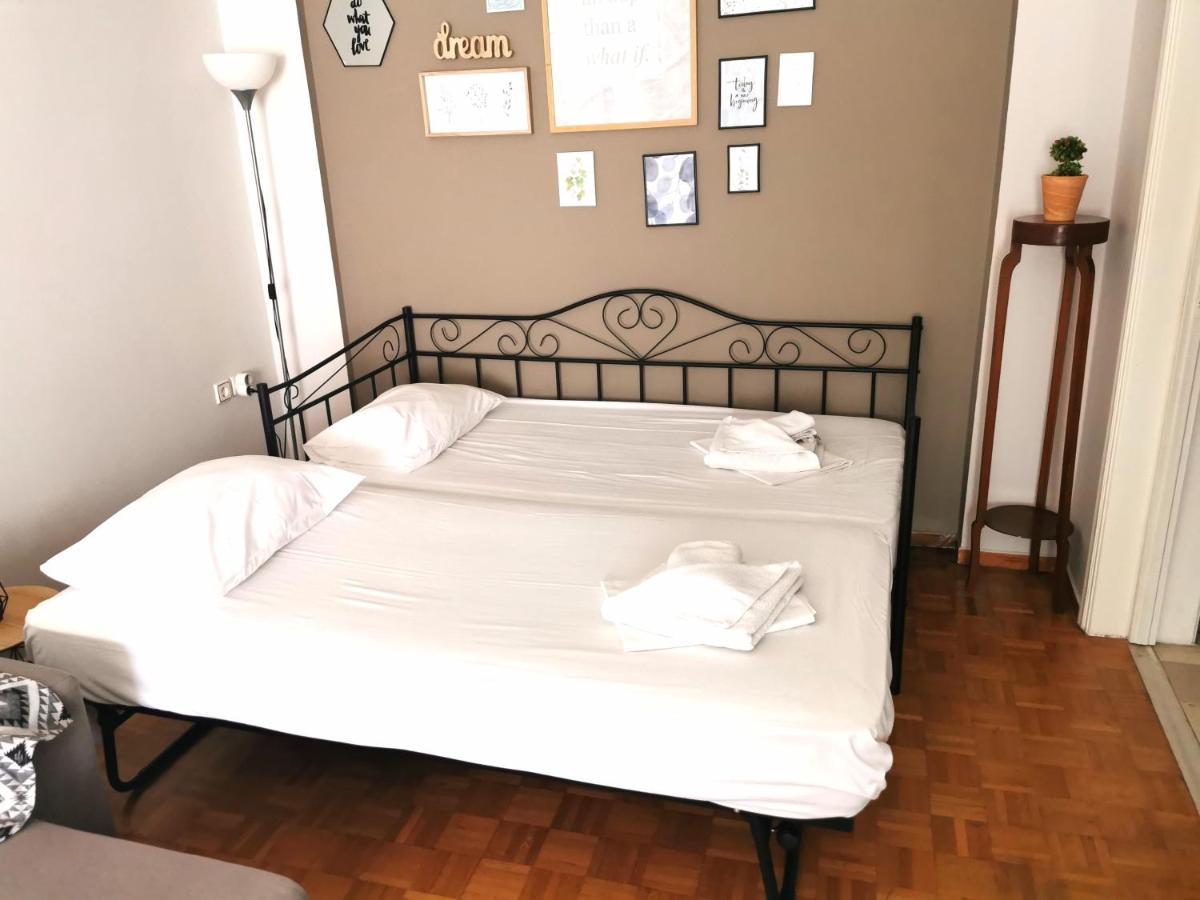 Central Apartment Kalamata Luaran gambar